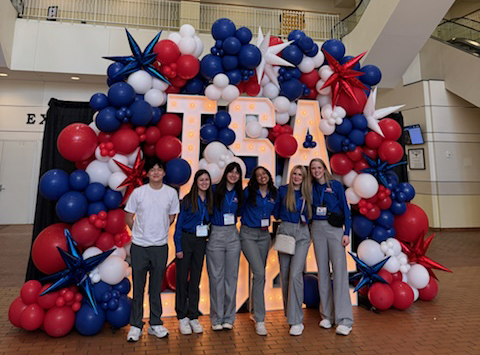 KCAL TSA students pose for a group picture at TSA conference.